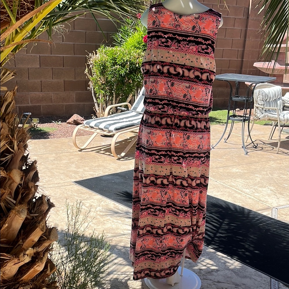 Pink Patterned Maxi Dress - Picture 5 of 5